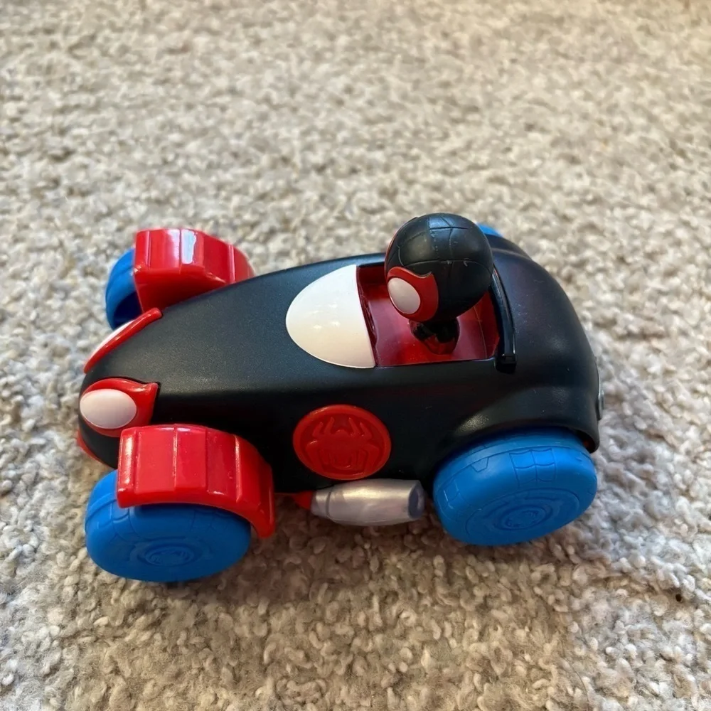 Spidey and His Amazing Friends Webbed Wheelies Spiderman Pull Back Car Marvel
